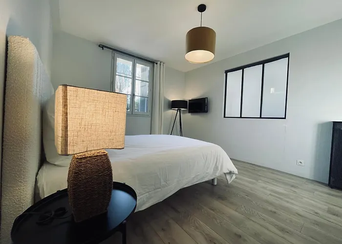 Apartamento Avec Terrasse - Palais Historique A *